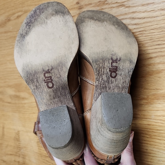 Dingo Leather Boots, Size 8 - Picture 7 of 7